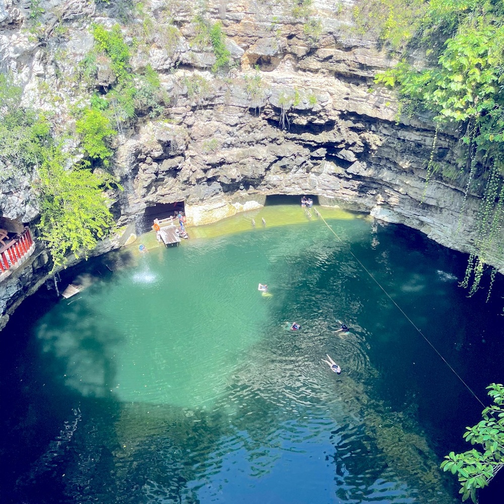 Meet your Posher, Benise